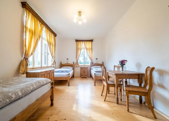 Zamecek Waldsteinovo Zatisi Maison d'hôtes Svatoslav