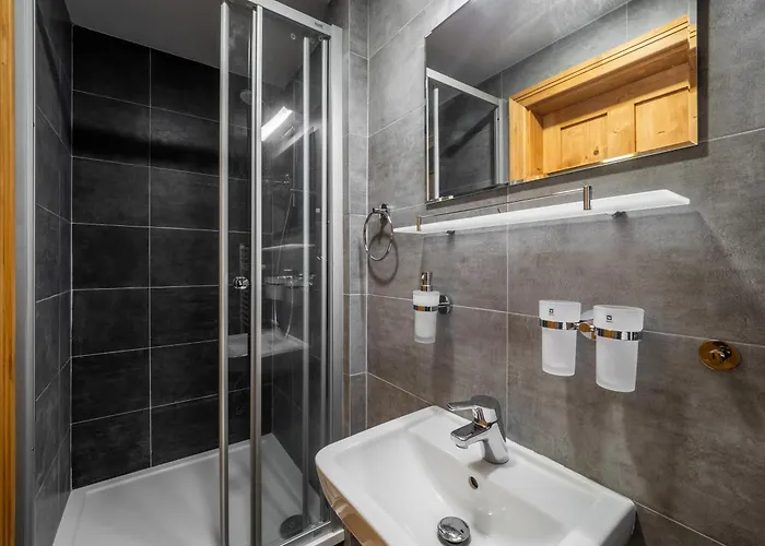 Zamecek Waldsteinovo Zatisi Maison d'hôtes *